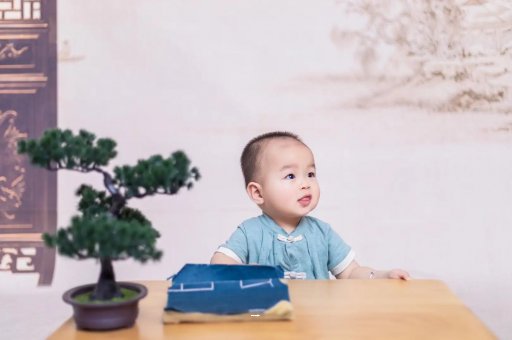 伊春孕妇几个月有反应
